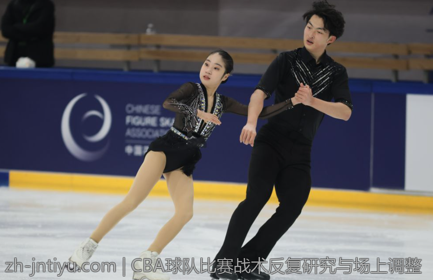 CBA球队比赛战术反复研究与场上调整